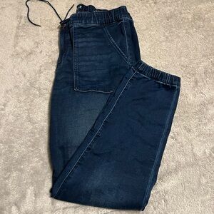 American Eagle Outfitters Deep Indigo Relaxed Jeans